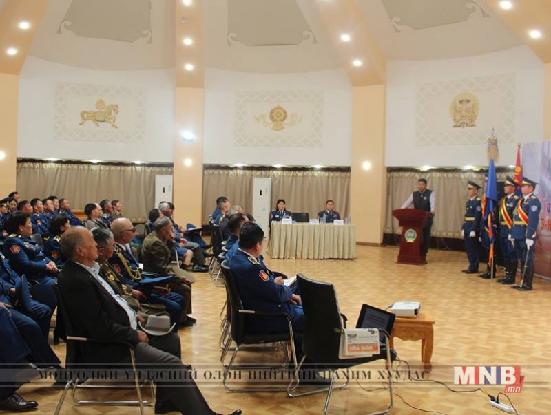 Гурван үеийн алба хаагчид харилцан туршлага солилцлоо