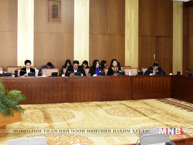 Цэргийн алба хаагчийн тэтгэвэр, тэтгэмжийн тухай хуульд өөрчлөлт оруулах тухай хуулийн төслийг хэлэлцэхийг дэмжлээ