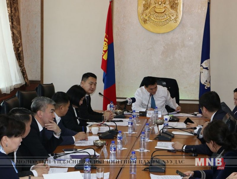 Газраа чөлөөлсөн иргэдийн асуудлыг шийдвэрлэхээр болов