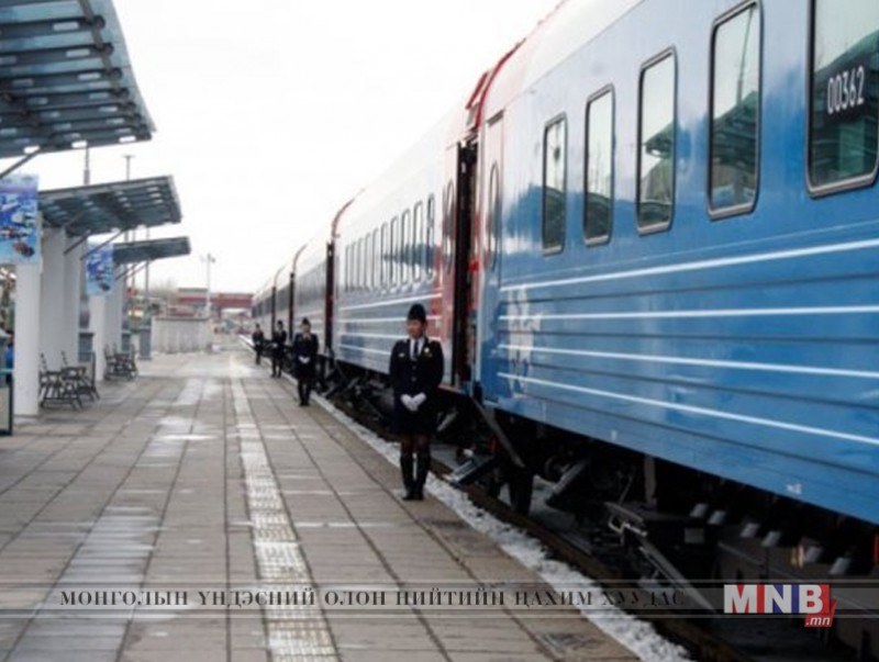 Төмөр замаар тээсэн ачаа 13.5 хувиар өслөө