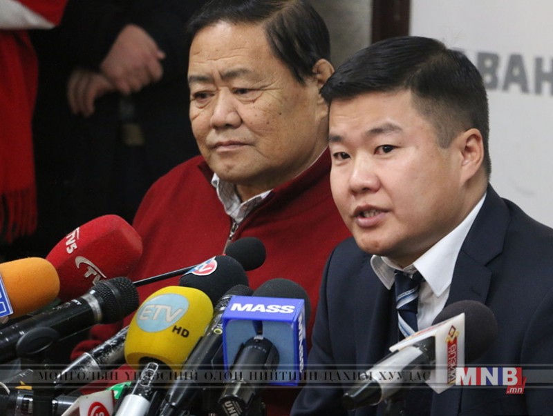 Р.Төмөрхуяг: Хууль хяналтын байгууллага тоглоом болгоод өнгөрч байгаад харамсаж байна