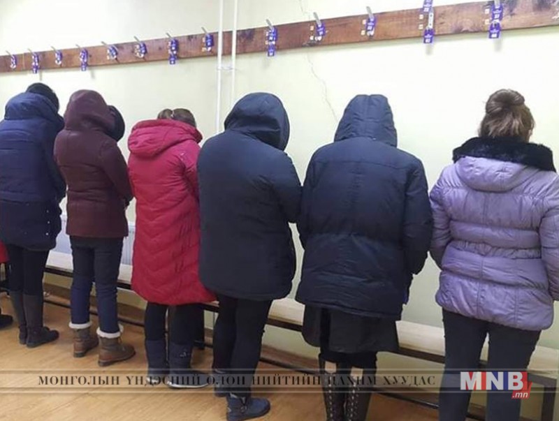"Саппоро" үйлчилгээний төв орчимд байсан биеэ үнэлэгчдийг саатууллаа