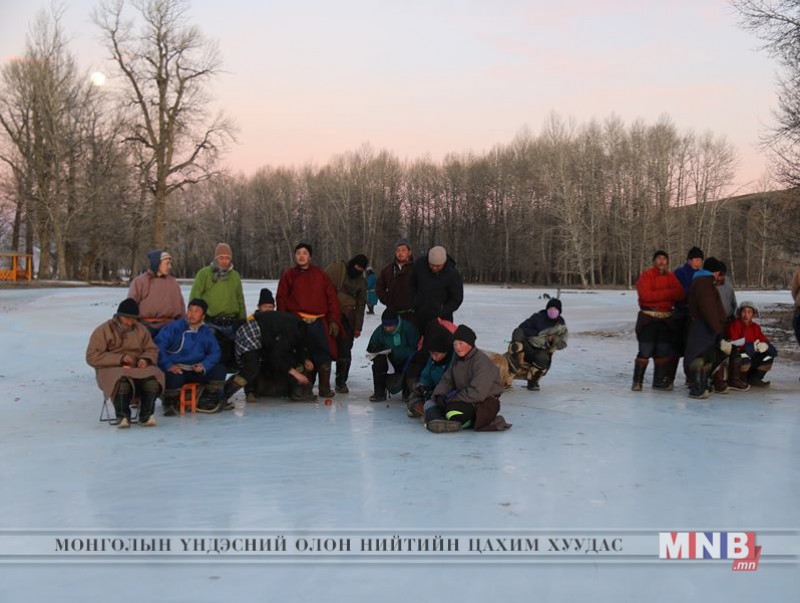 Мөсний шагайн харваа боллоо