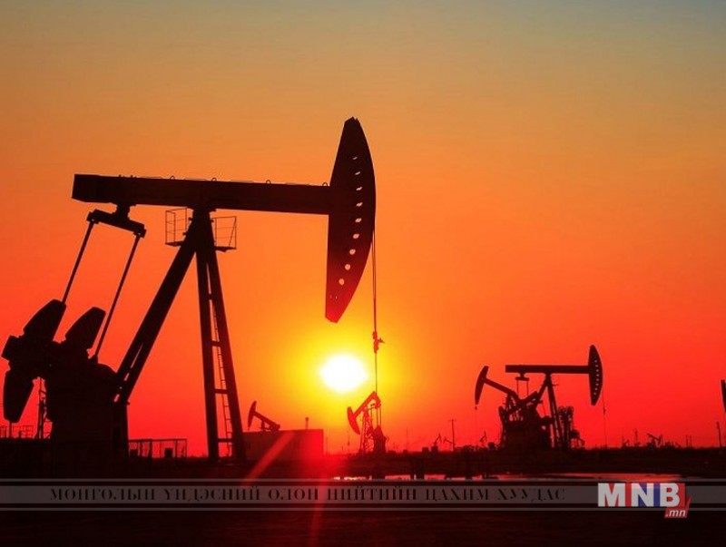 Он гарснаас хойш дэлхийн зах зээл дээр газрын тосны үнэ буурч байна