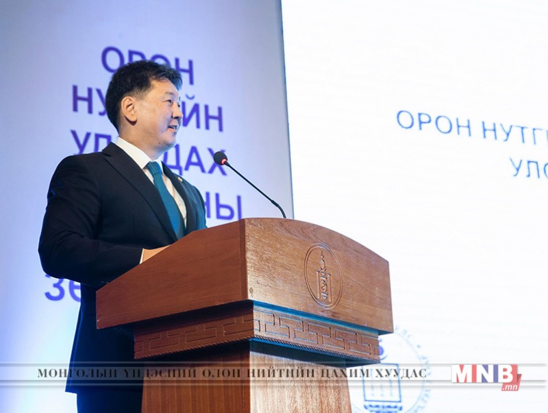 У.Хүрэлсүх: Ажилгүйдэл, ядуурлыг хэр бууруулснаар нь дарга нарын ажлыг дүгнэнэ
