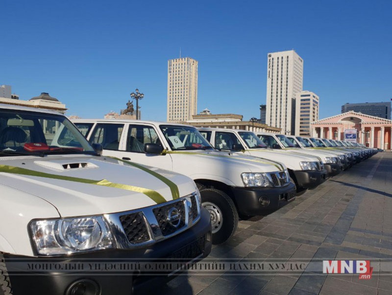 21 аймгийн эрүүл мэндийн газар шинэ машинтай боллоо