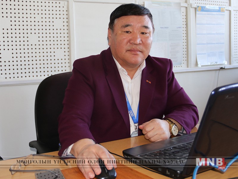 Дан.Нямаа: "Абсурд хүн" онол судлалын машид сонирхолтой өгүүлэл энэ дугаарт багтсан шүү