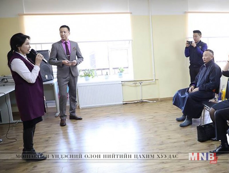 Нийтийн төв номын сангийн Баянзүрх дүүрэг дэх салбарын 50 жилийн ой тохиож байна
