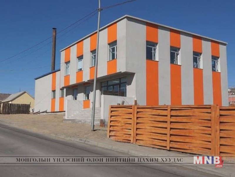 Чингэлтэй дүүрэгт байгуулсан дэд бүтцийн төвтэй танилцав