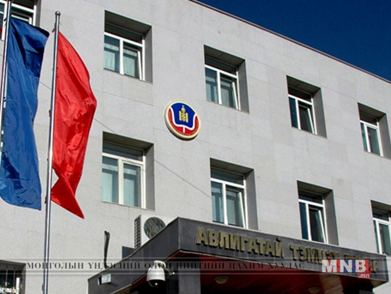 Хууль сахиулах байгууллагуудаа хүчирхэгжүүлж, Авлигатай тэмцэх хараат бус байдлыг баталгаажуулах ёстой