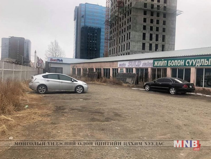 Ил задгай авто худалдаа эрхлэгчдийг нүүлгэж байна