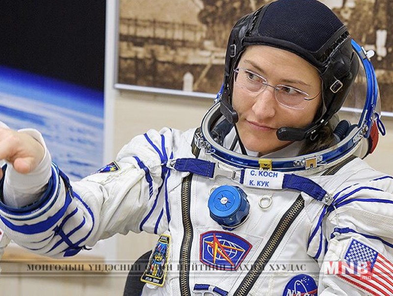 Америкийн сансрын нисэгч эмэгтэй дээд амжилт тогтоохоор зэхэж байна