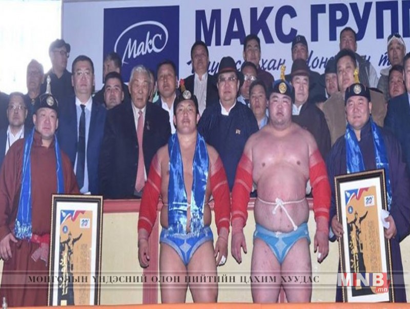 Монгол Улсын харцага Б.Бат-Өлзий түрүүлэв