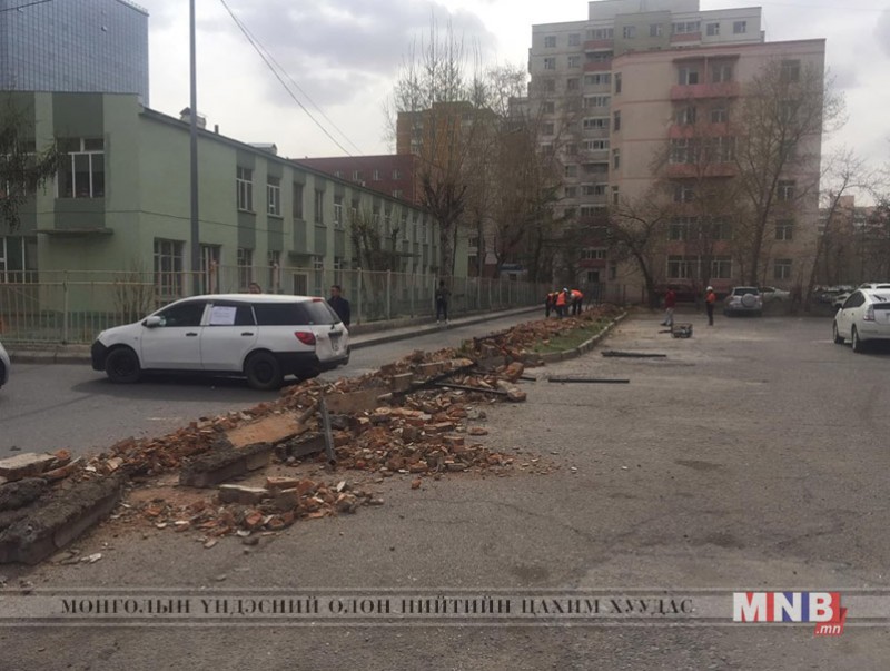 "Мандухай" зочид буудлын хашааг аж ахуйн нэгжтэй хамтран чөлөөллөө