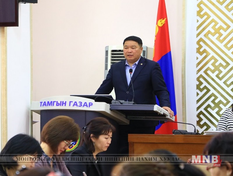 Өрхийн эмч нарын харилцаа, хандлагад анхаарна