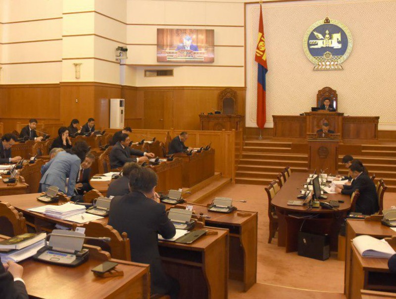 Татварын багц хуульд бүхэлд нь тавьсан Ерөнхийлөгчийн хоригийг УИХ хүлээн авах боломжгүй гэж үзлээ