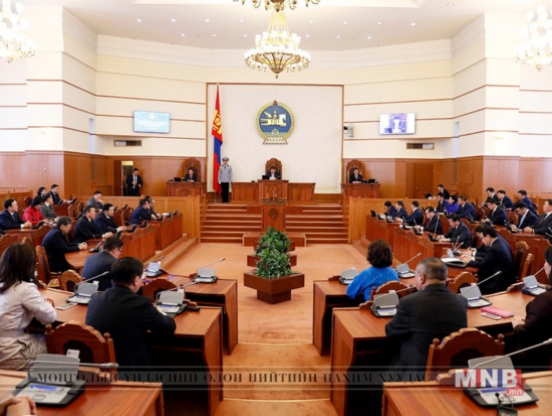 УИХ-ын ээлжит бус чуулган товлон зарлах тухай захирамж гаргав