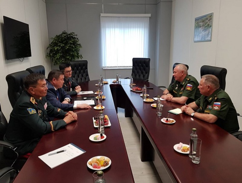 Дэд сайд Т.Дуламдорж "Армия-2019" үзэсгэлэнгийн нээлтэд оролцлоо