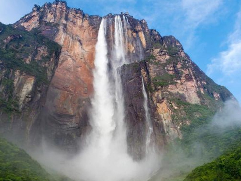 Дэлхийн хамгийн өндөр хүрхрээ /фото/