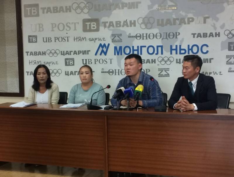 “Сэтгэл, хайрыг түгээе” тоглолт баасан гарагт болно