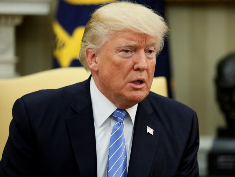 Дональд Трамп Конгрессын тэргүүнүүдтэй өрийн таазын асуудлаар тохиролцоонд хүрснээ зарлалаа