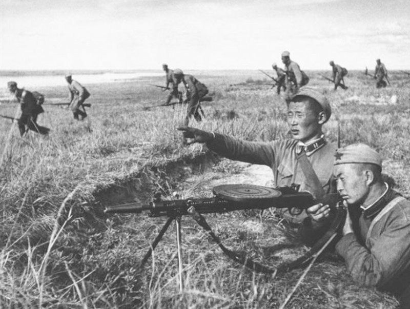 Монгол, Орос дайчдын булшийг сэргээхээр малтлага хийж байна
