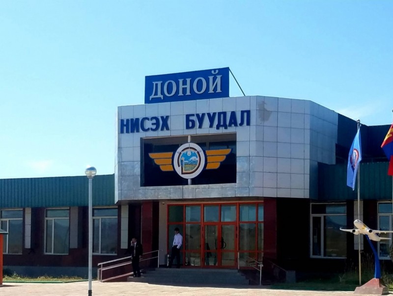 Доной нисэх буудлын хатуу хучилттай зурвасыг улсын комисс хүлээн авлаа