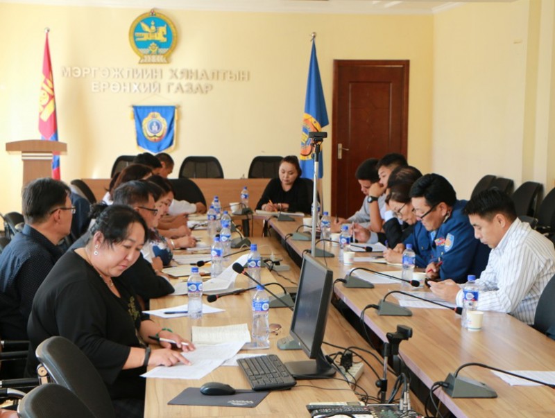 Ирэх жил тариалах үрийг нэн тэргүүнд нөөцлөхийг санал болгов