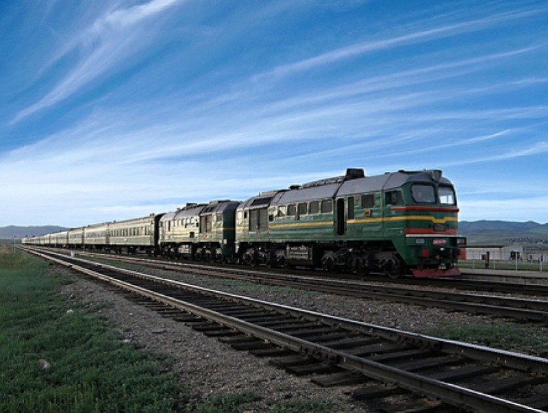 Төмөр замын тээврээр 15.5 сая тонн ачаа тээжээ