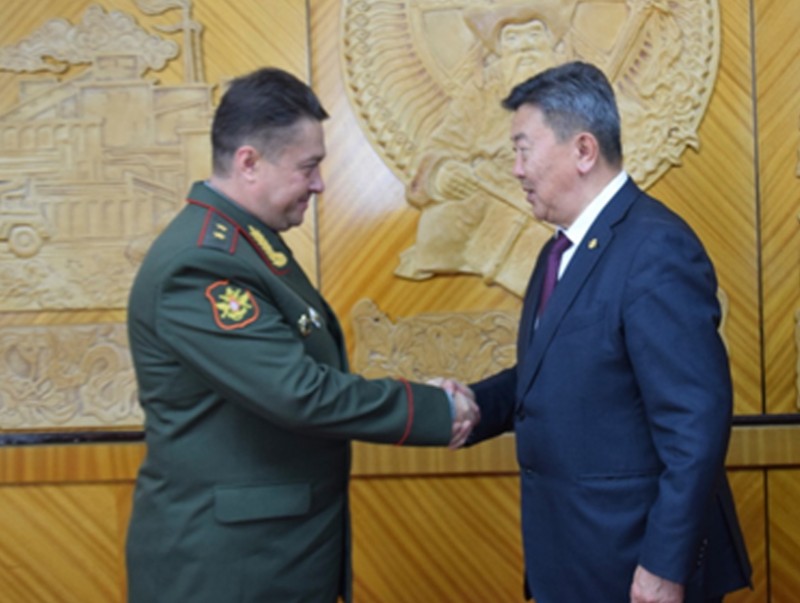 Дэслэгч генерал А.В.Чайков айлчлав