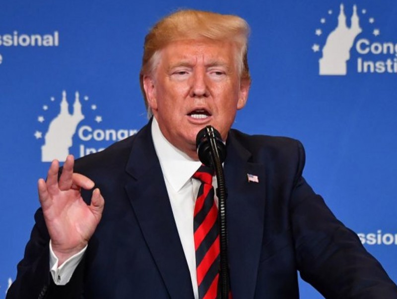 Дональд Трамп Саудын Араб улсад нефтийн стратегийн нөөцөөс хэрэглэхийг зөвшөөрлөө