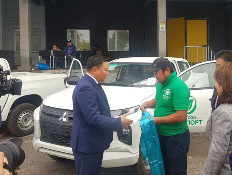 БОАЖЯ харьяа газруудынхаа автомашиныг шинэчиллээ