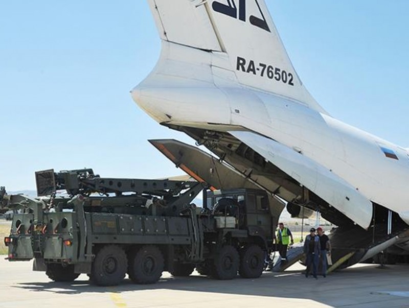S-400 пуужингийн систем ирэх оны дөрөвдүгээр сард бүрэн ажиллагаанд орно гэв