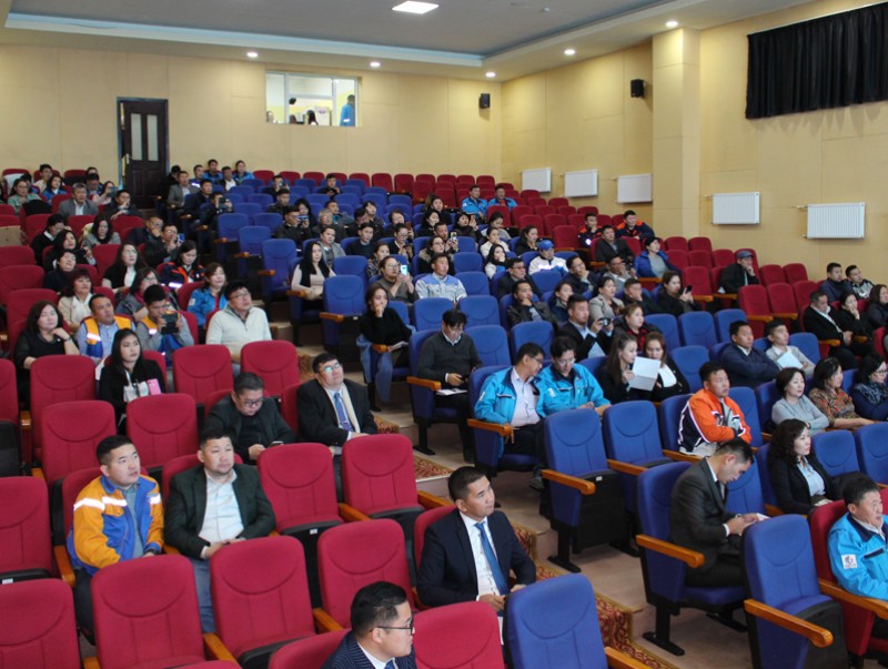 “Дулаан түгээх, хангах тусгай зөвшөөрөл эзэмшигчдийн уулзалт” зөвлөгөөн боллоо