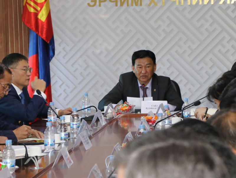 Эрчим хүчний салбарын үйлдвэр, компаниудын гүйцэтгэх захирлуудын өргөтгөсөн шуурхай хурал боллоо