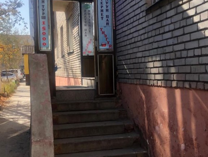 Тусгай зөвшөөрөлгүй, зориулалтын бус орон сууцны нэг давхарт зочид буудлын үйл явуулж байжээ