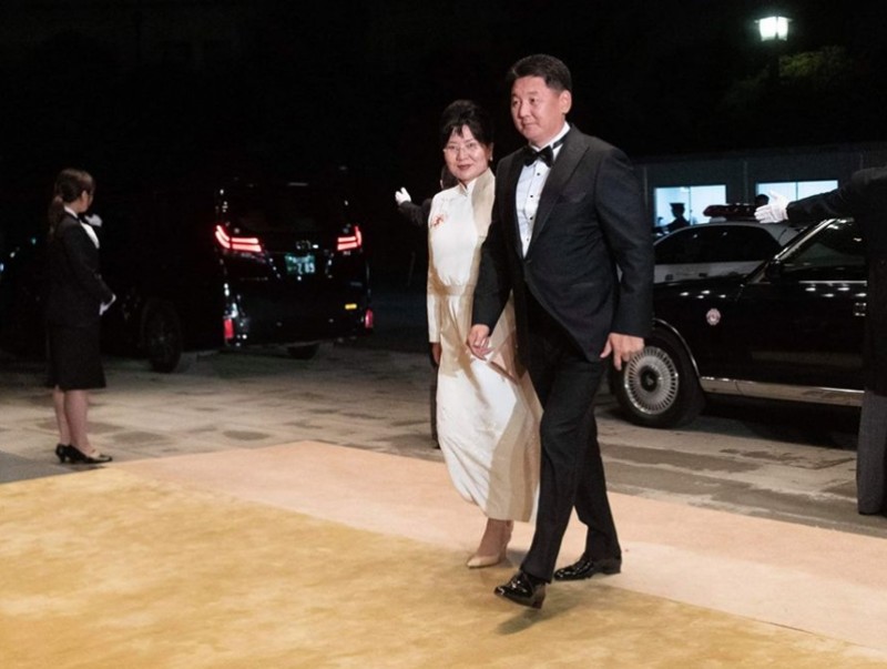 Ерөнхий сайд У.Хүрэлсүх Япон Улсын эзэн хаан Нарухитог сэнтийд заларсныг тунхаглах ёслолд оролцлоо