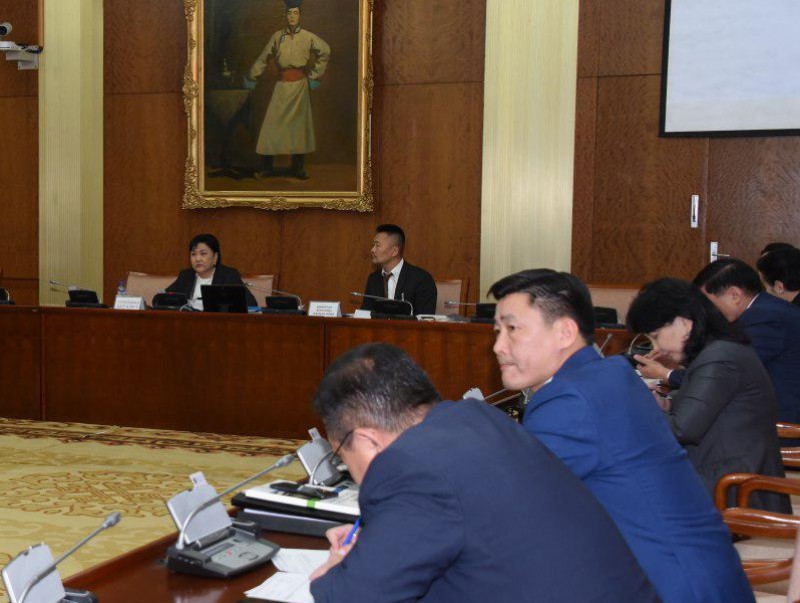 Ирэх оны төсвийн тухай хуулийн төслийн хоёр дахь хэлэлцүүлгийг хийлээ