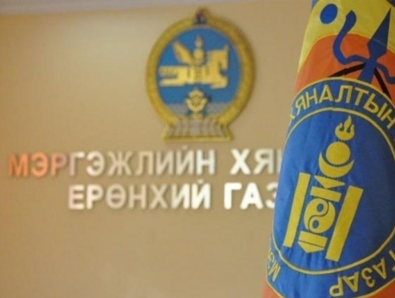 Иргэд аж ахуйн нэгж, бизнес эрхлэгчидтэй уулзалт, хэлэлцүүлэг өрнүүлж байна