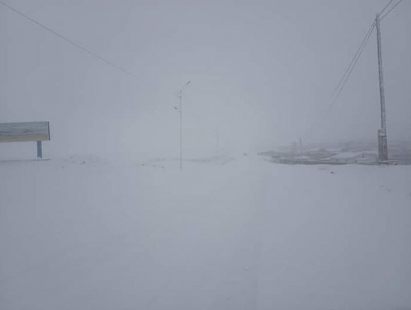 Орон нутгийн замд мөсөн бүрхүүл тогтсон тул анхаарал болгоомжтой зорчихыг зөвлөж байна