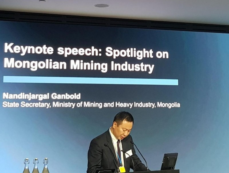 УУХҮЯ-ны төлөөлөгчид Лондон хотноо "Metals & Mining" хуралд оролцов