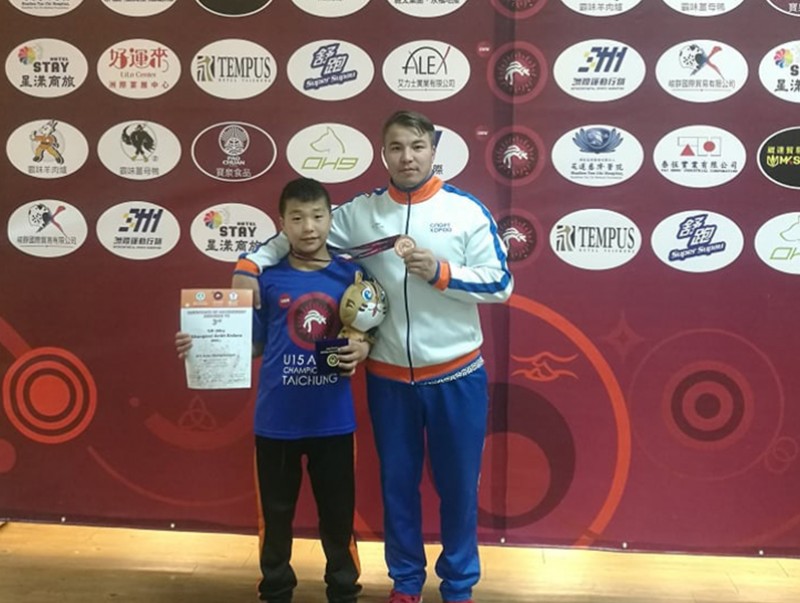 А.Анх-Эрдэнэ сонгомол бөхөөр “U-15”-ын Азийн АШТ-ээс хүрэл медаль хүртлээ