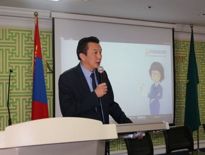 Үйлдвэрлэлийн осол, мэргэжлээс шалтгаалсан өвчнөөс урьдчилан сэргийлэх, нийгмийн даатгалын мэдлэг олгох сургалт хийв