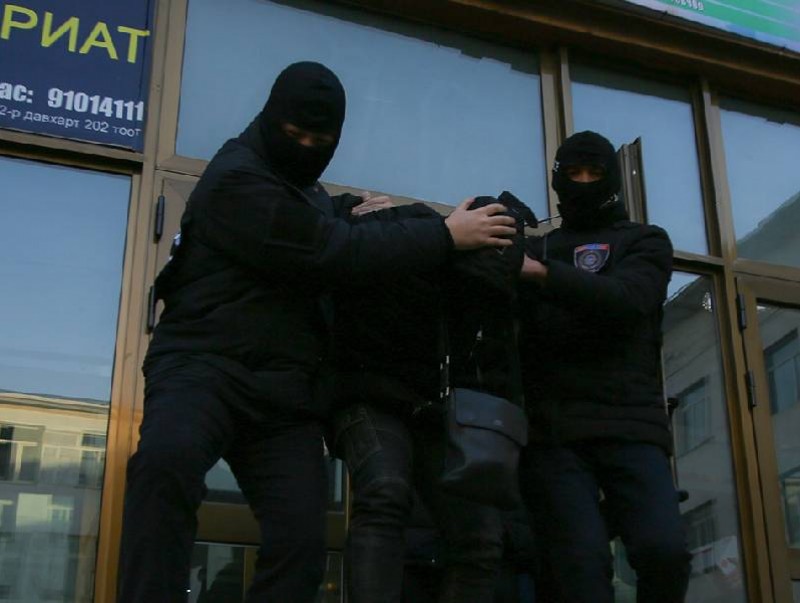 Их хэмжээний хар тамхи хилээр нэвтрүүлсэн этгээдүүдийн шүүх хурал 12-нд болно