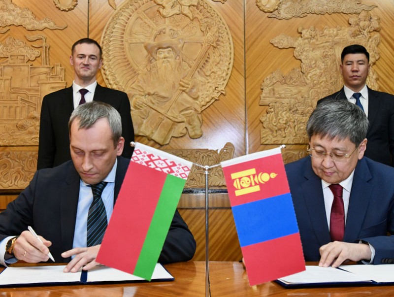 Онцгой байдлын ерөнхий газарт гал унтраах машин, тоног төхөөрөмж нийлүүлэх төслийн санхүүжилтийн хэлэлцээрт гарын үсэг зурав