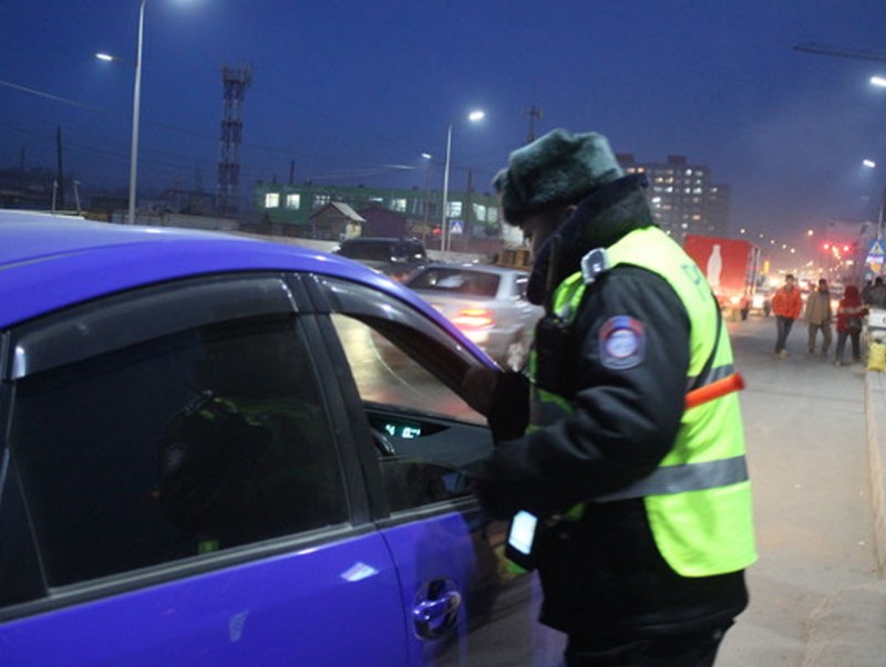 Согтуугаар тээврийн хэрэгсэл жолоодсон 68 жолоочийг илрүүлжээ