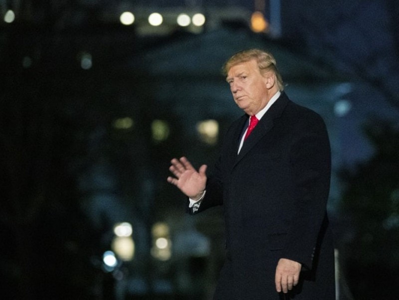 Бүгд найрамдах намын 3 сонгогч тутмын нэг нь Дональд Трампыг хууль зөрчсөн гэж үзэж байна