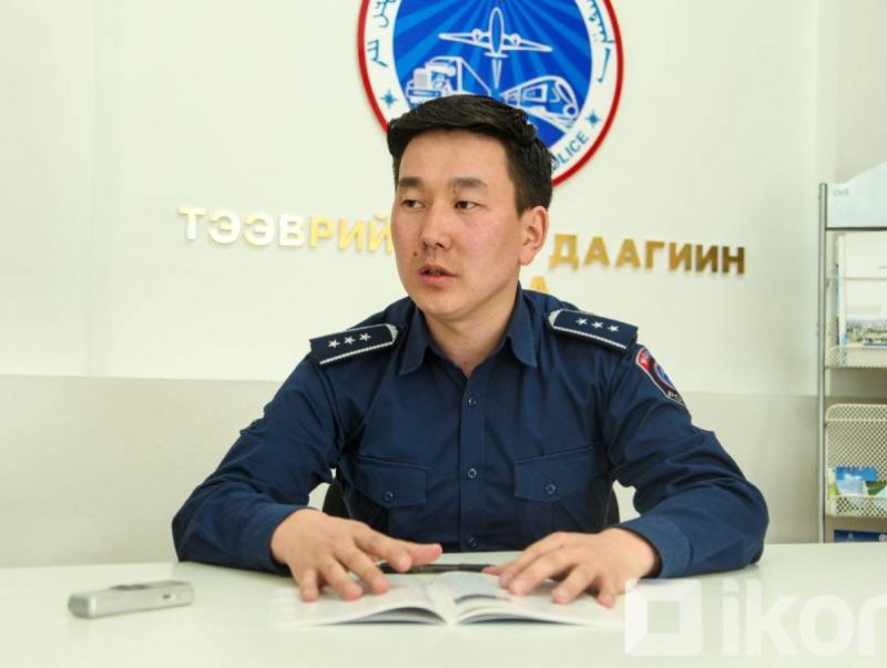 Ч.Чимэдбат: Согтуугаар тээврийн хэрэгсэл жолоодсон албан хаагчийн байгууллага руу албан бичиг хүргүүлдэг болно