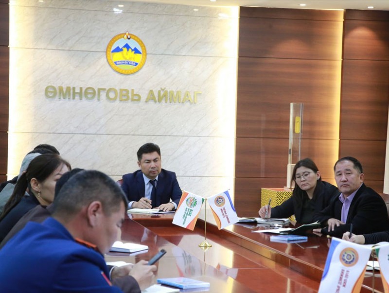 Тав хүртэлх насны хүүхдээ эмчлүүлж буй эцэг, эхэд 5 өдрийн цалинтай чөлөө олгоно