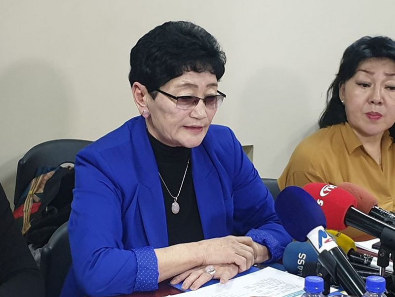 Шинэ коронавирусийн халдвар авсан хүний тоо 11821-д хүрчээ